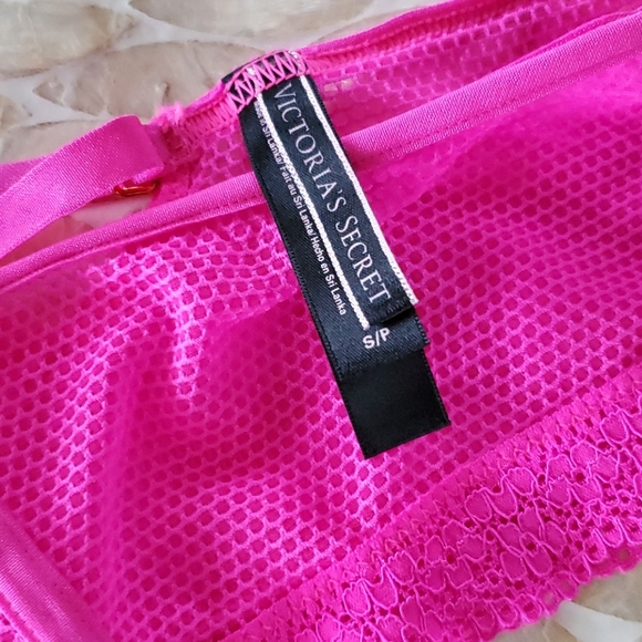 ❤ VICTORIA'S SECRET CHEEKY PANTY - Picture 5 of 6